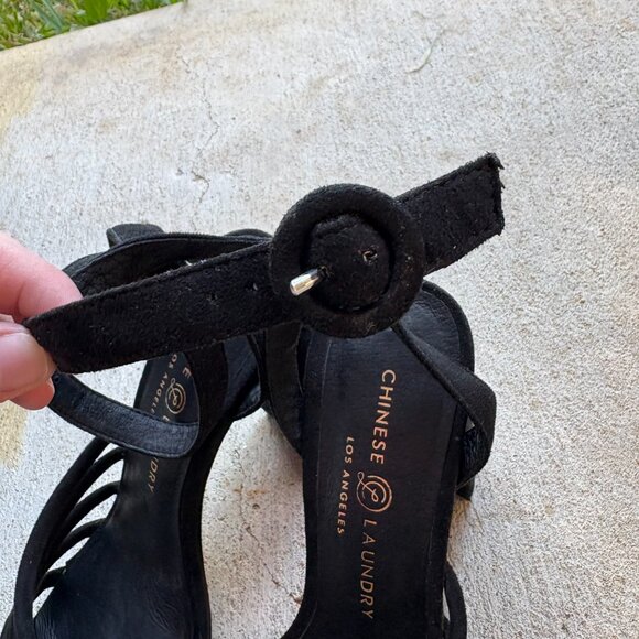 Chinese Laundry Black Suede Heels Size 8 - Picture 3 of 6